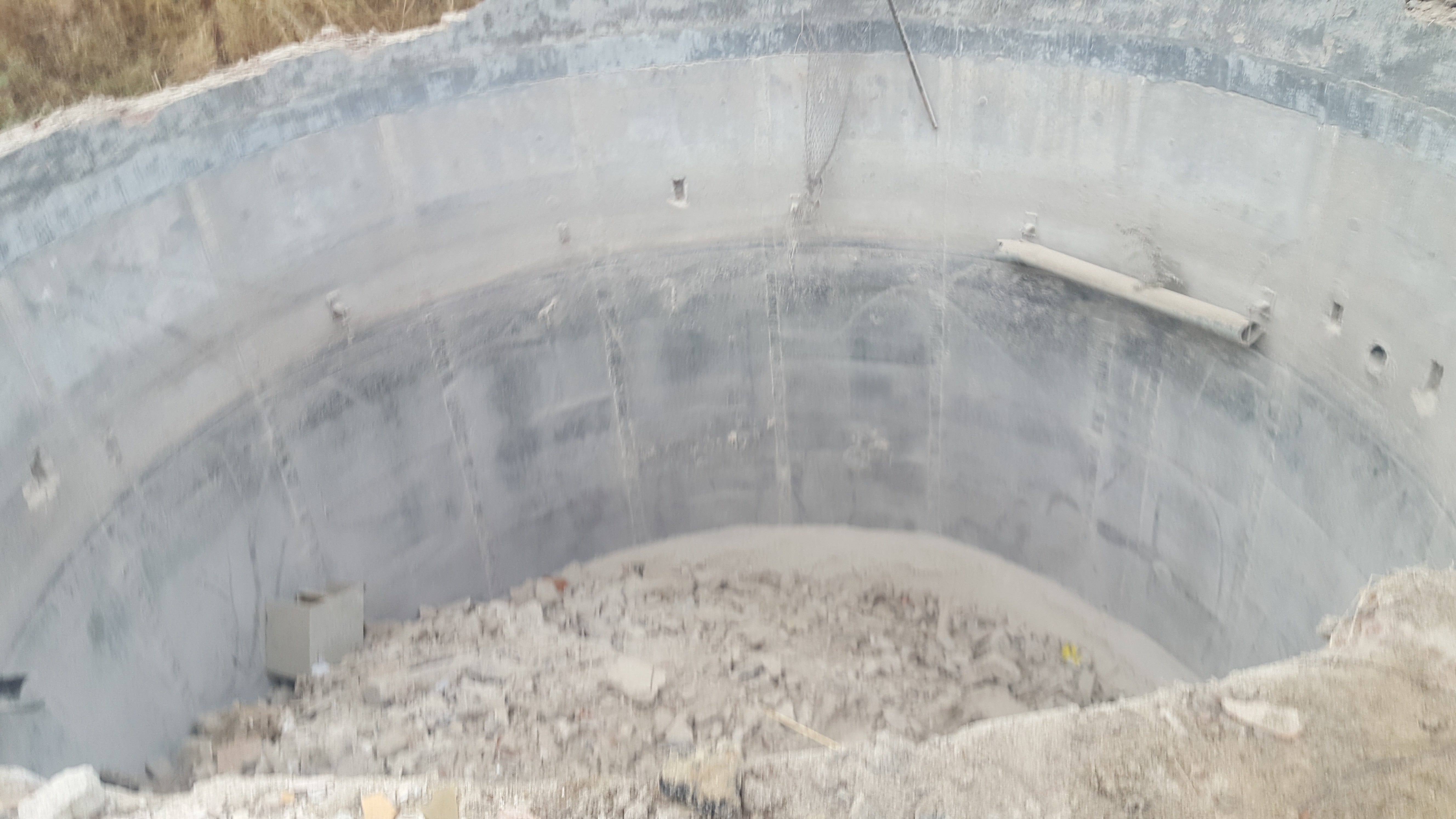 DESMANTELACIÓN DE LA DEPURADORA DE VALLE DE TENA